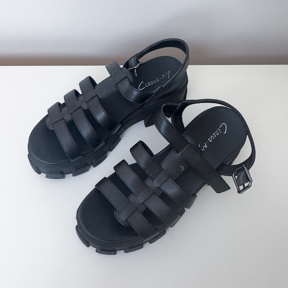 Circus by Sam Edelman Black Platform Sandal